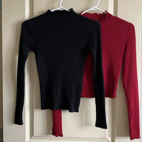 🎀(sis closet) Ribbed Mock Neck Sweater bundle (x2 tops) - Picture 3 of 5